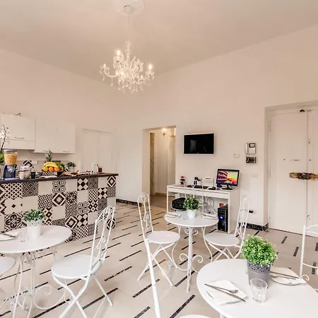 ベッド・アンド・ブレックファスト Relais La Torretta ローマ