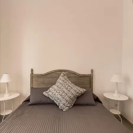 ベッド・アンド・ブレックファスト Relais La Torretta