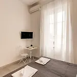 Relais La Torretta Bed and breakfast Roma