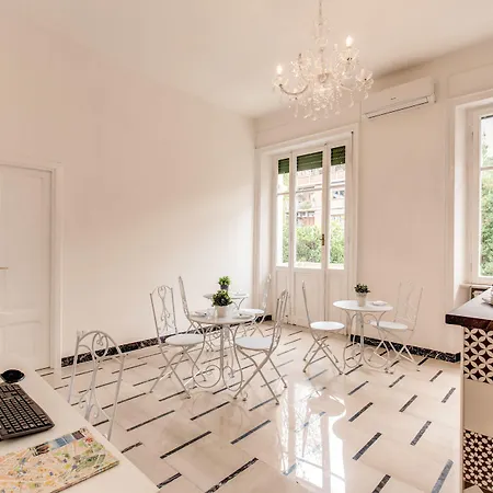 Oda ve Kahvaltı Relais La Torretta 3*