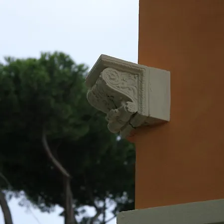 Relais La Torretta Oda ve Kahvaltı 3*