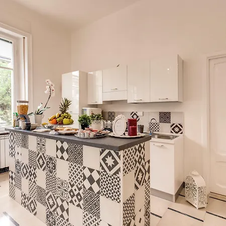 Relais La Torretta 3* Rom