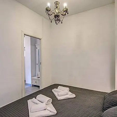 ベッド・アンド・ブレックファスト Relais La Torretta ローマ