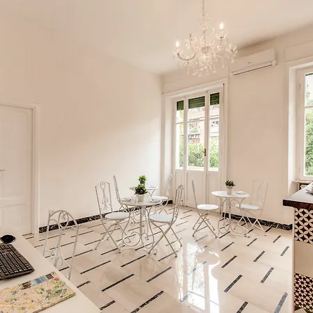 Relais La Torretta 2* Řím