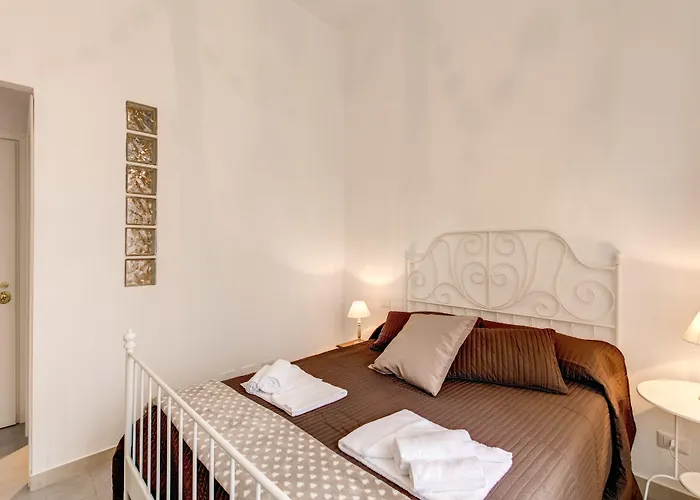 ベッド・アンド・ブレックファスト Relais La Torretta ローマ