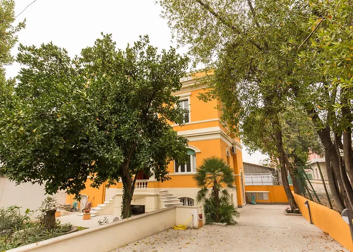 ベッド・アンド・ブレックファスト Relais La Torretta 3*