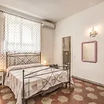 Couette-café Relais La Torretta 3*