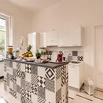Relais La Torretta 3* Rome