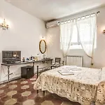 Relais La Torretta Couette-café Rome