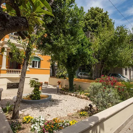 Couette-café Relais La Torretta 3*