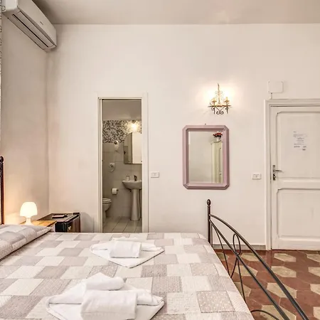 Relais La Torretta Bed & Breakfast